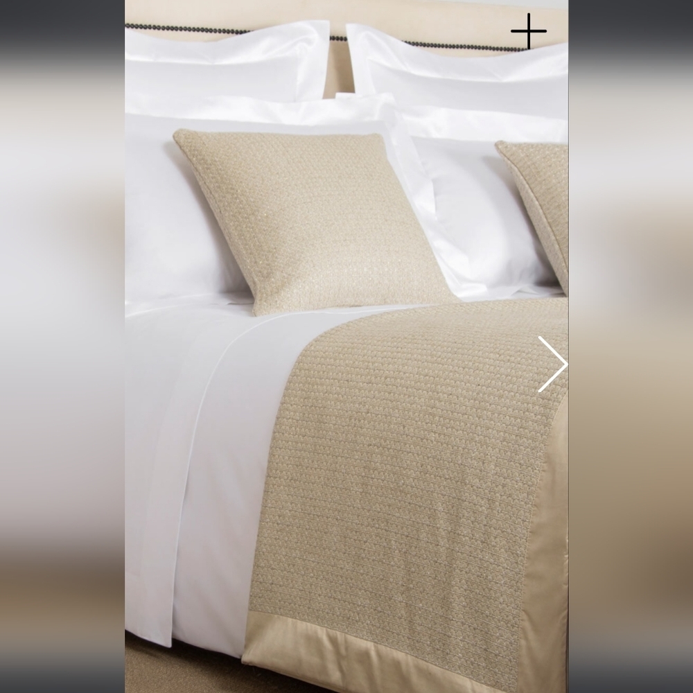 One In STOCK! Frette Luxe Luminescent Tweeds Savage Beige Throw Retail 2,950 Eur